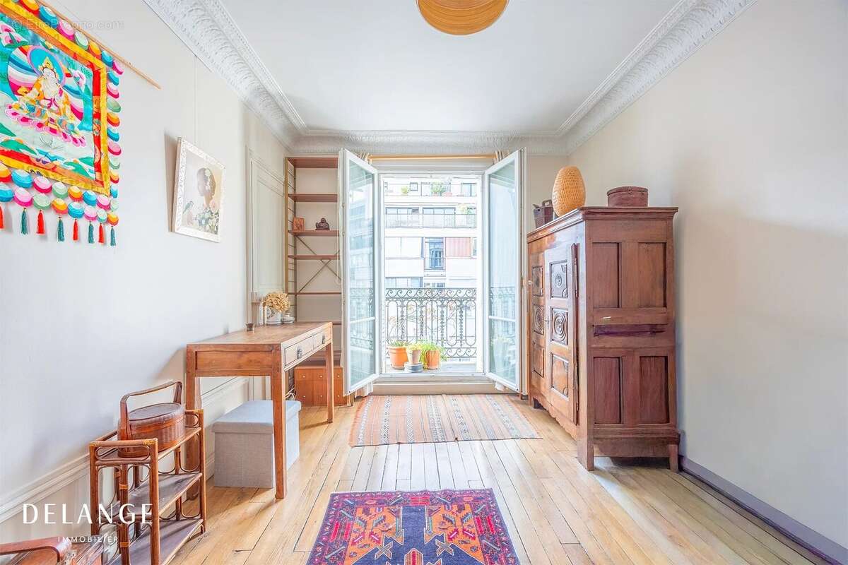 Eglise Jeanne d'Arc - Superbe duplex de 145,42 m² avec balcons - photo 11