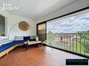 Appartement à PIERRE-BENITE