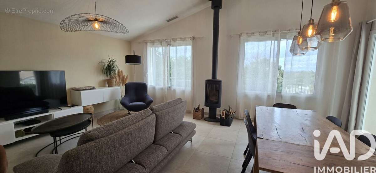 Photo 8 - Maison à EYRAGUES
