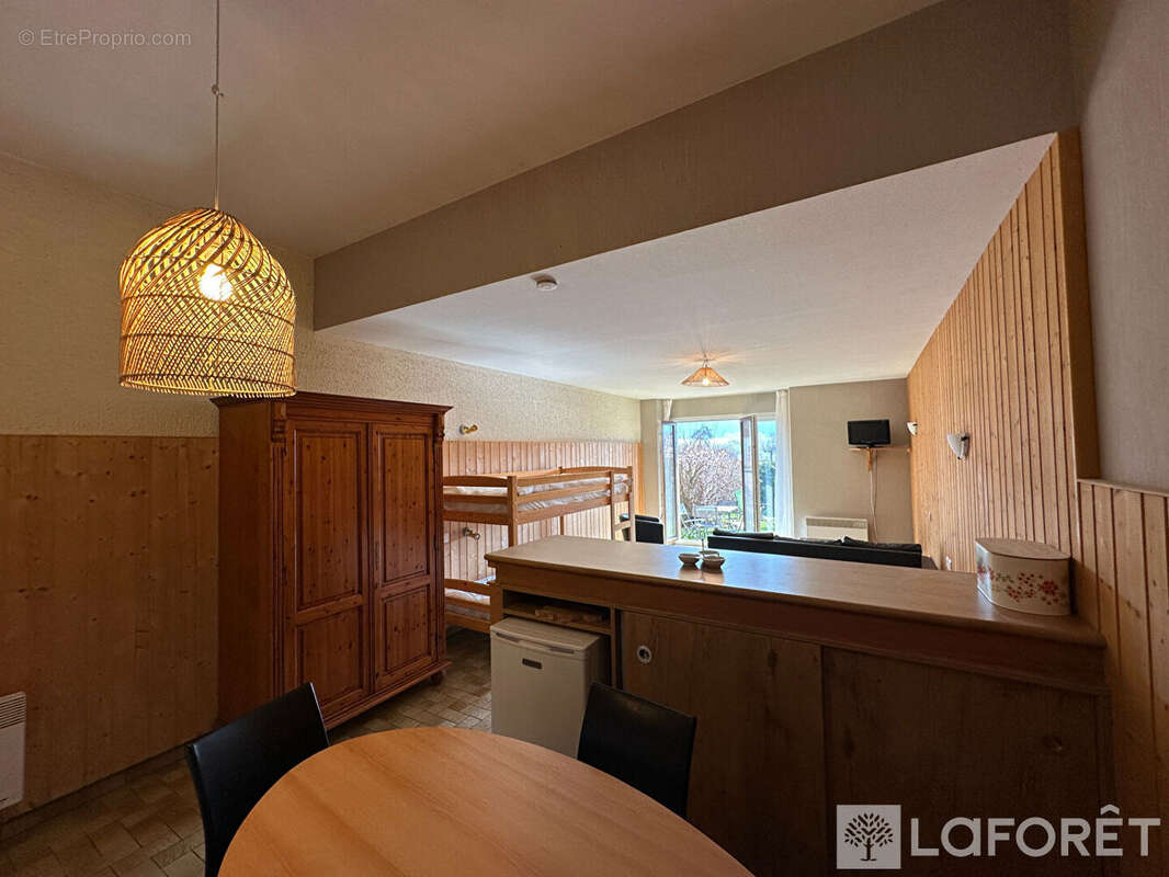 Appartement à SAINT-POINT-LAC