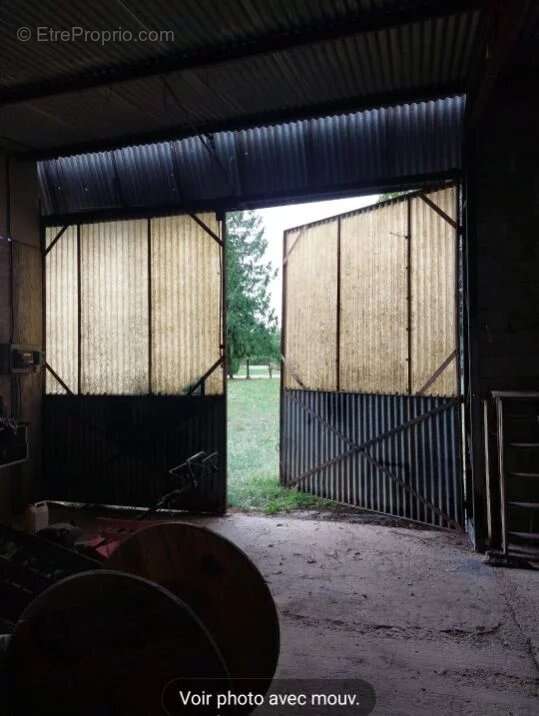 Commerce à VENAREY-LES-LAUMES