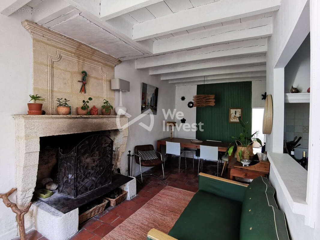Maison 179 m² à Fronsac  - photo 3