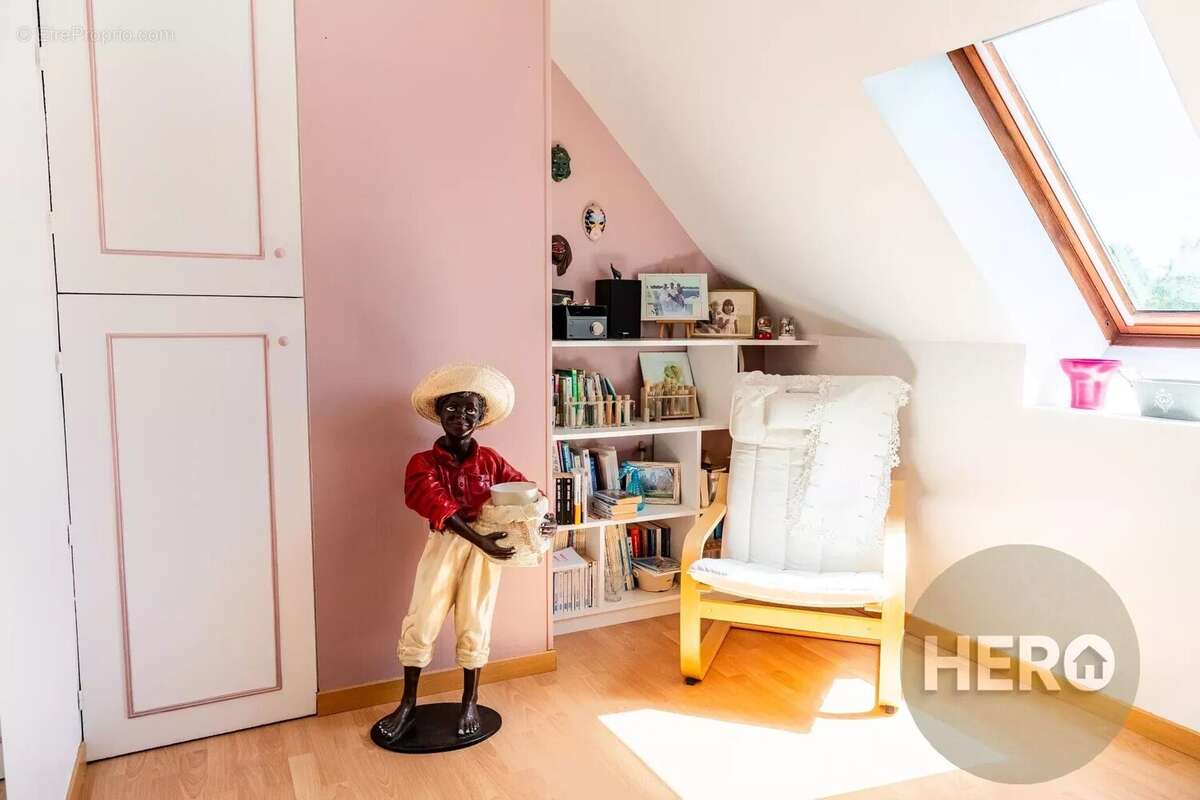 Maison à LE TREMBLAY-SUR-MAULDRE