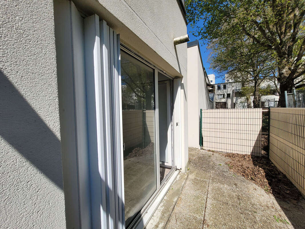 Appartement à SAINT-JEAN-DE-BRAYE