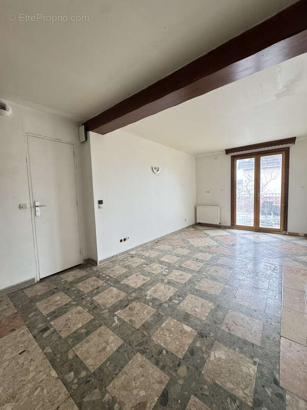 Maison à MITRY-MORY