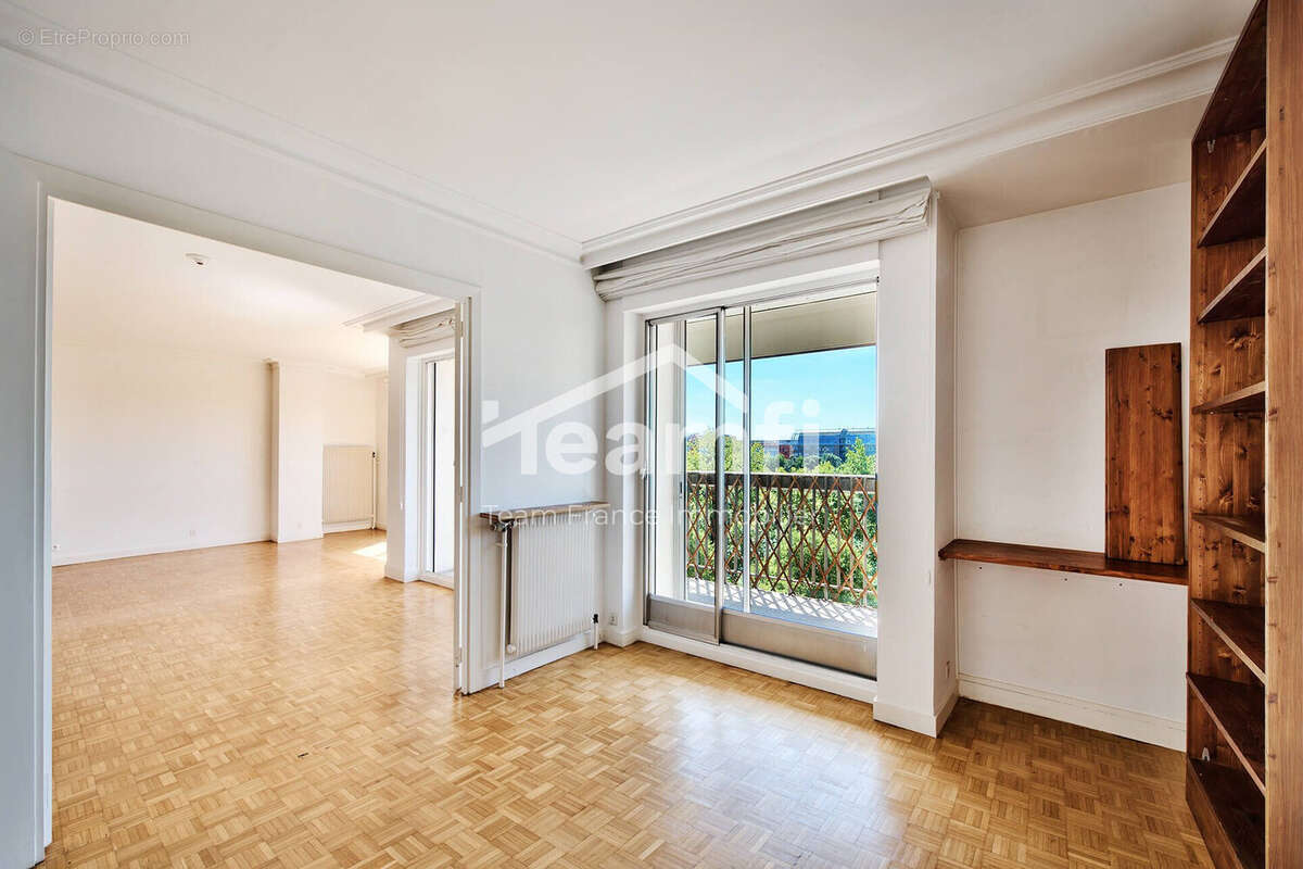 Appartement à CALUIRE-ET-CUIRE