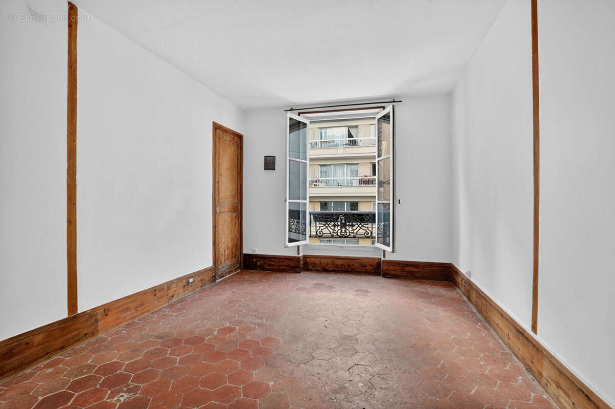 Appartement à PARIS-12E
