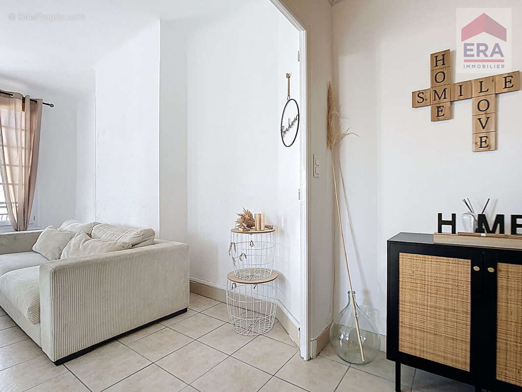Appartement à MARSEILLE-7E