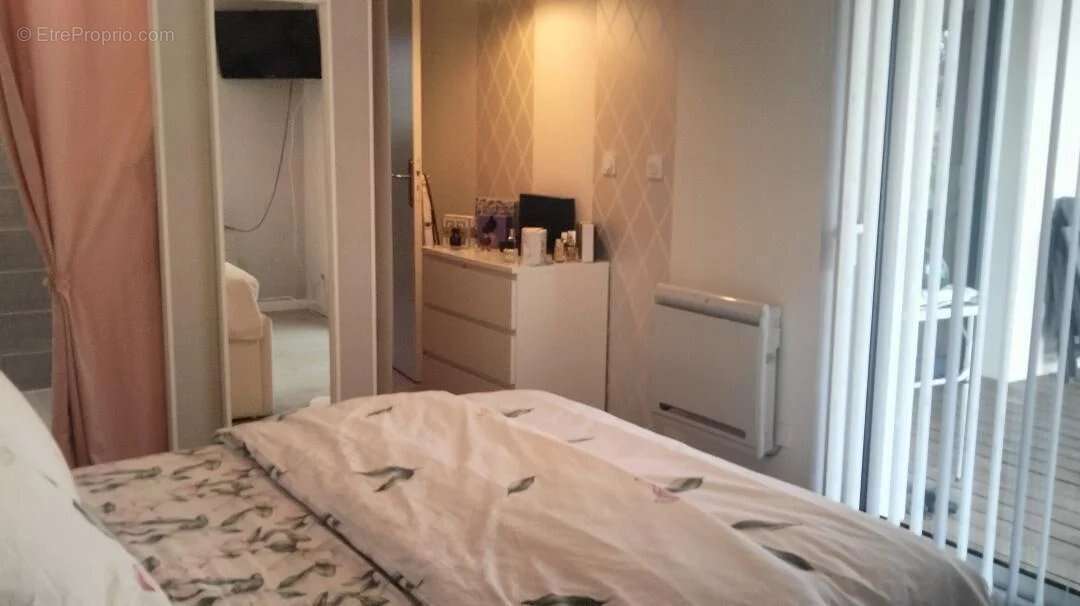 Maison 142m2, piscine , 2 mns de Neuville. - photo 7