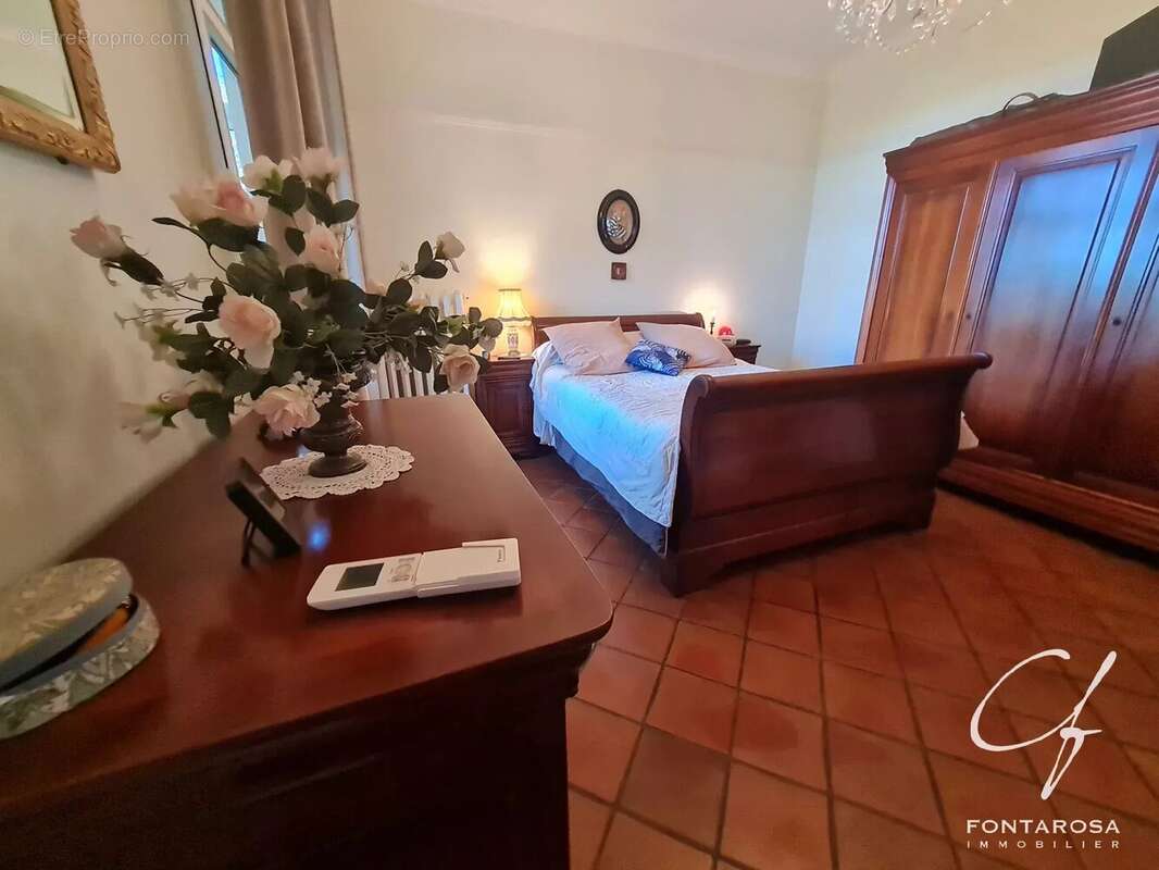 Maison à SAINT-RAPHAEL