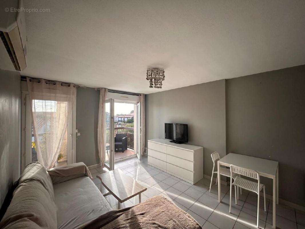 Appartement à BOUZIGUES