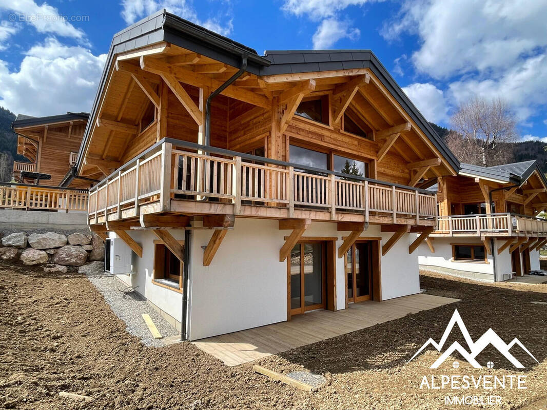 Chalet neuf Essert-Romand - Maison à ESSERT-ROMAND