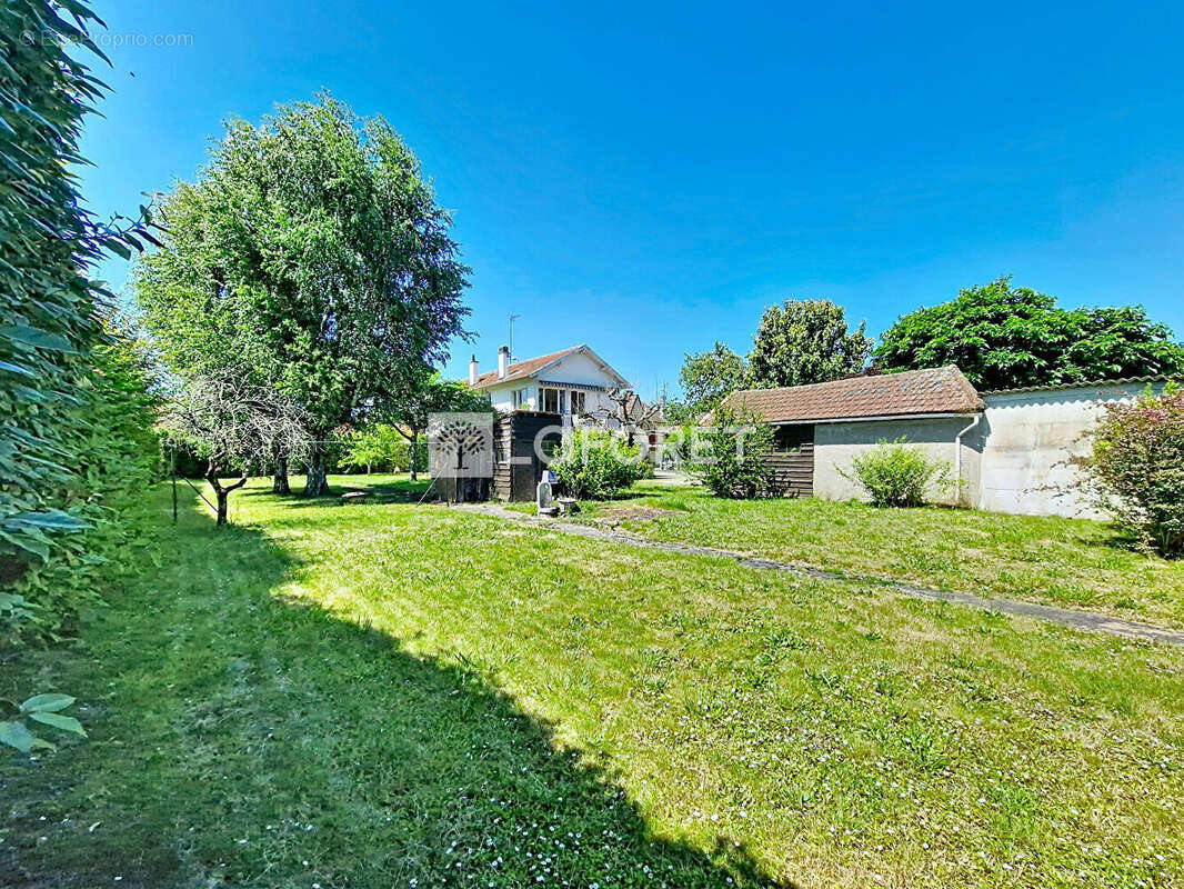 Maison à JURANCON