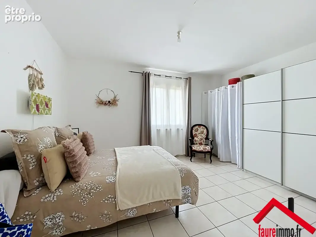 Maison a saint-pantaleon-de-larche en correze - photo 10