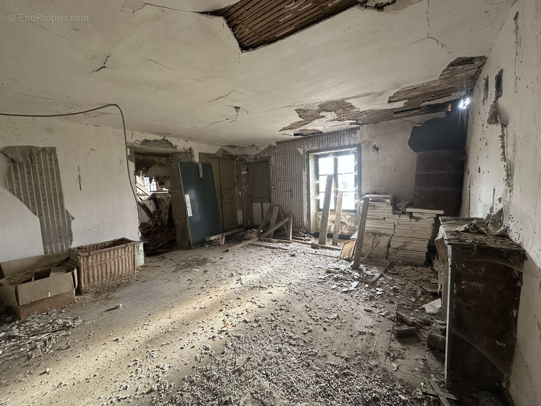 Maison à SEMUR-EN-BRIONNAIS