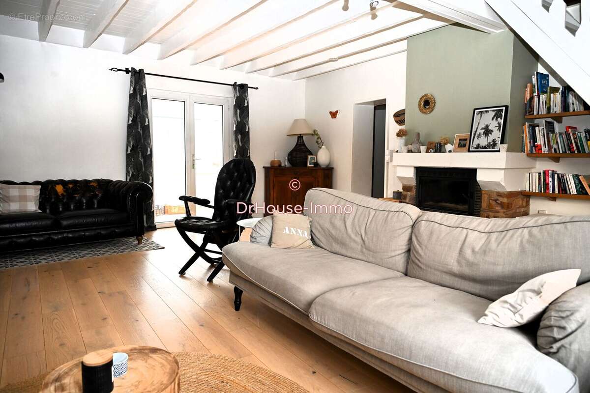 Maison à VILLAINES-SOUS-BOIS