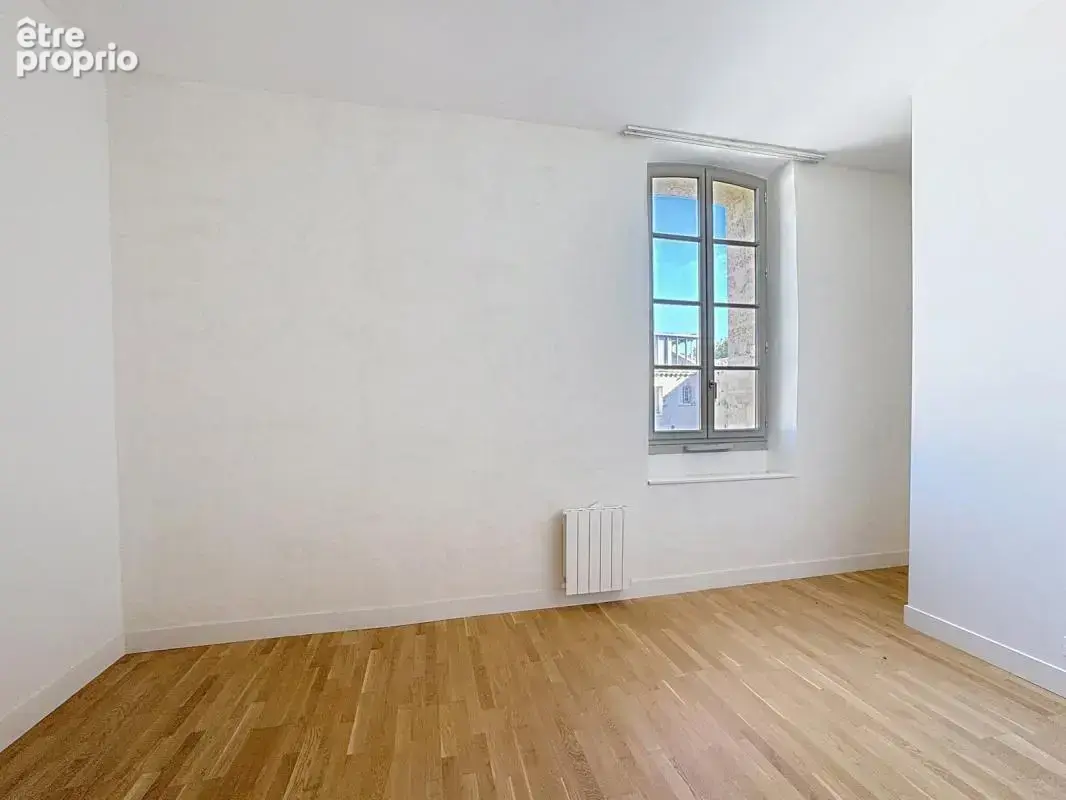 Avignon Intra-muros - Duplex de 80 m² - terrasse - parking - photo 3