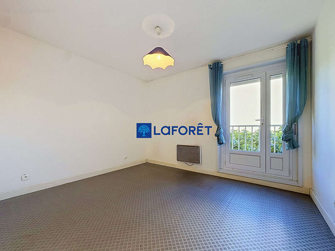 Appartement à CARQUEIRANNE