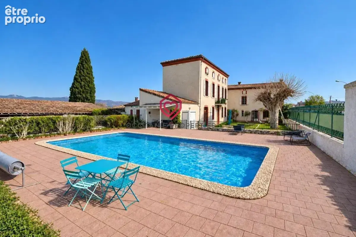 Magnifique maison de maître de 450 m² avec piscine et abri voiture - photo 14