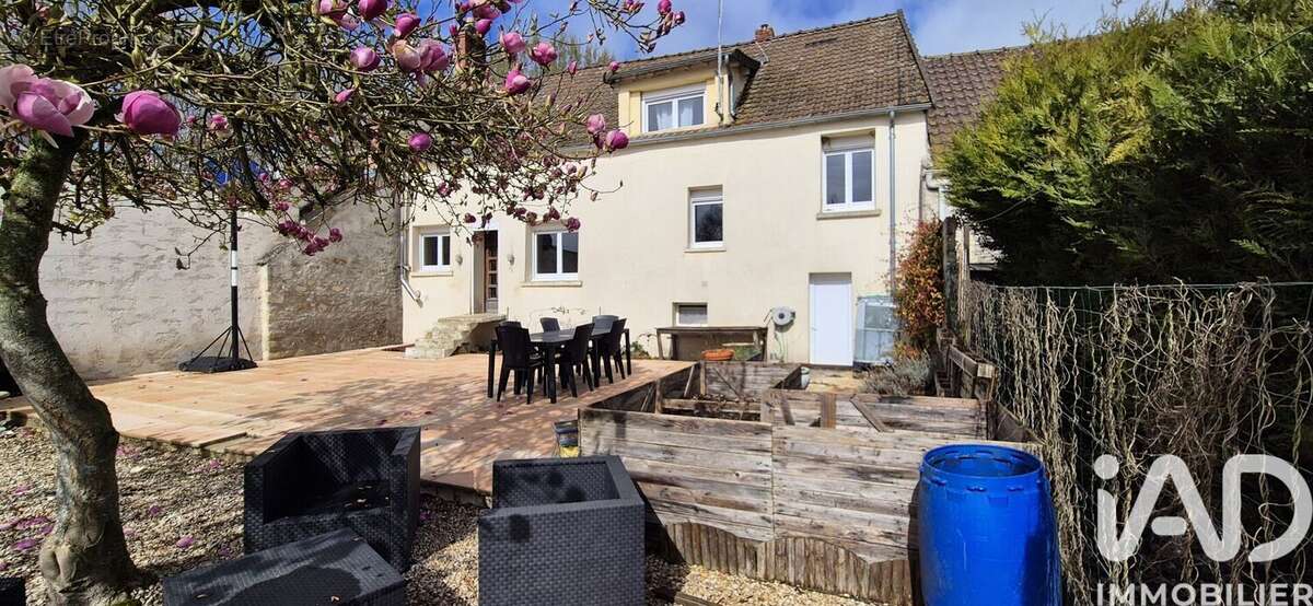 Photo 2 - Maison à FERE-EN-TARDENOIS