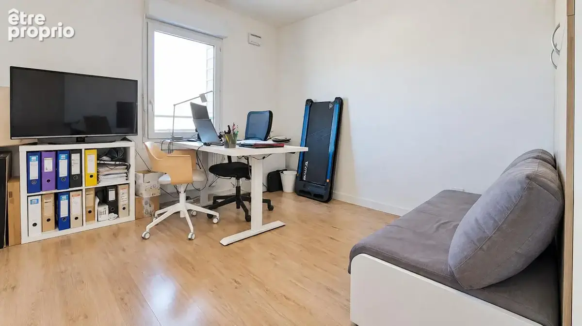 Appartement - 2 chambres - Balcon - Parking - photo 13