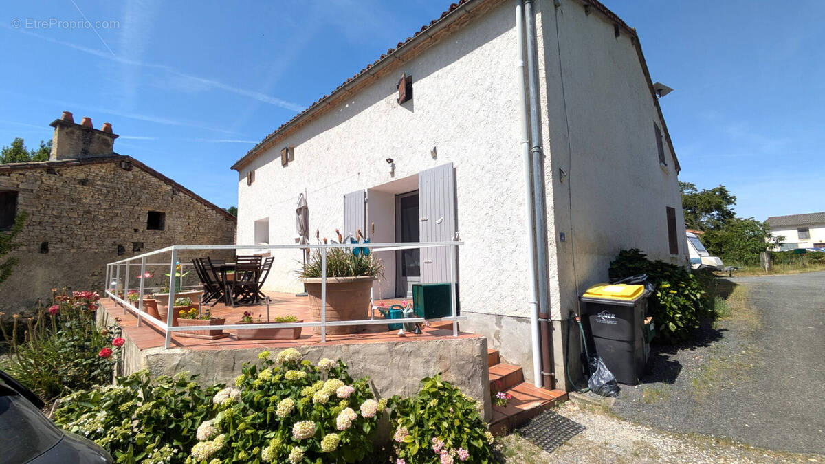 Maison à PAYROUX