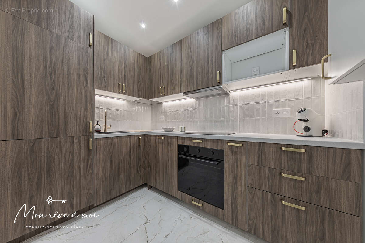 Appartement à PARIS-11E