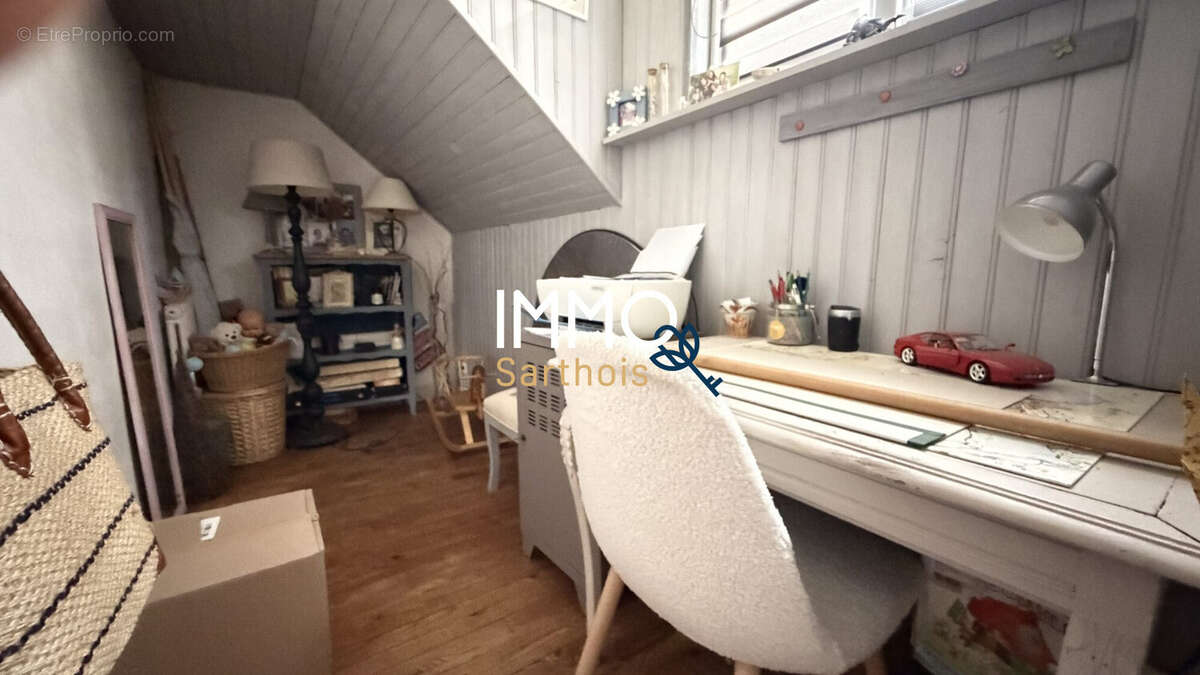 Maison 110 m² à Aubigne-Racan  - photo 9