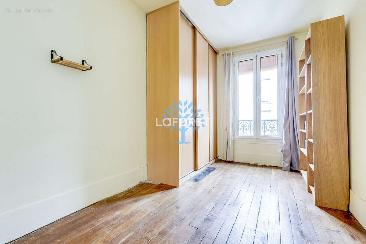 Appartement à PARIS-20E