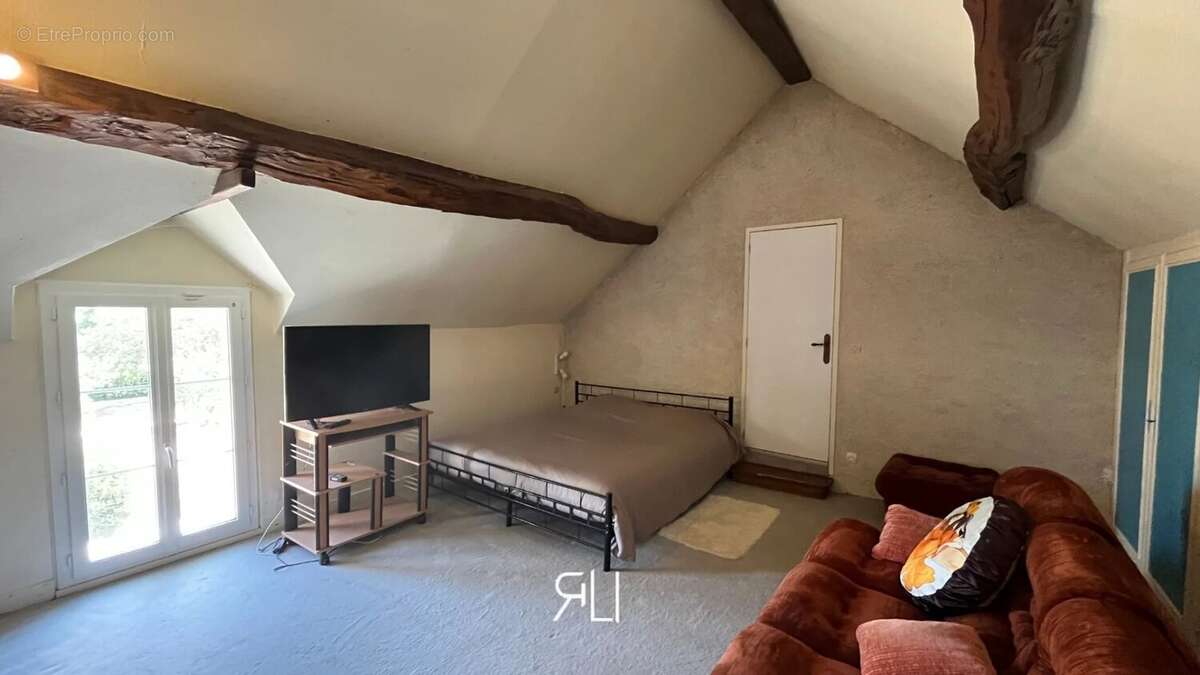 Longère de caractère, grand terrain constructible - photo 12