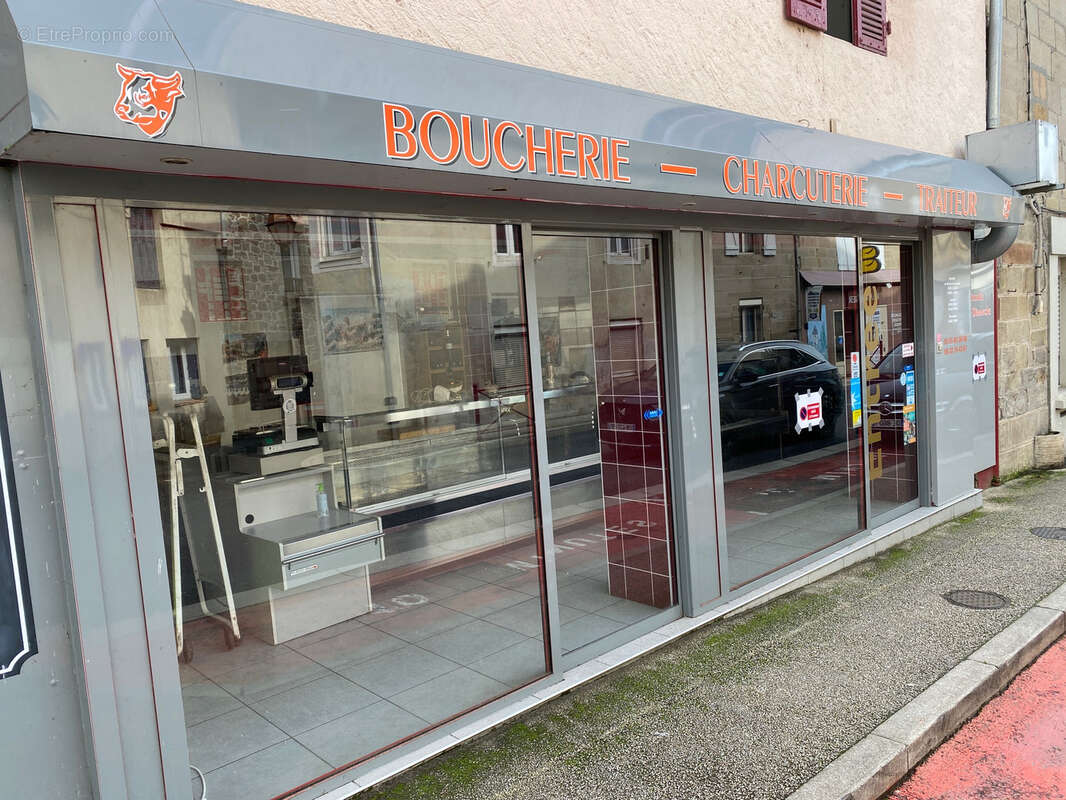 Appartement à LARCHE