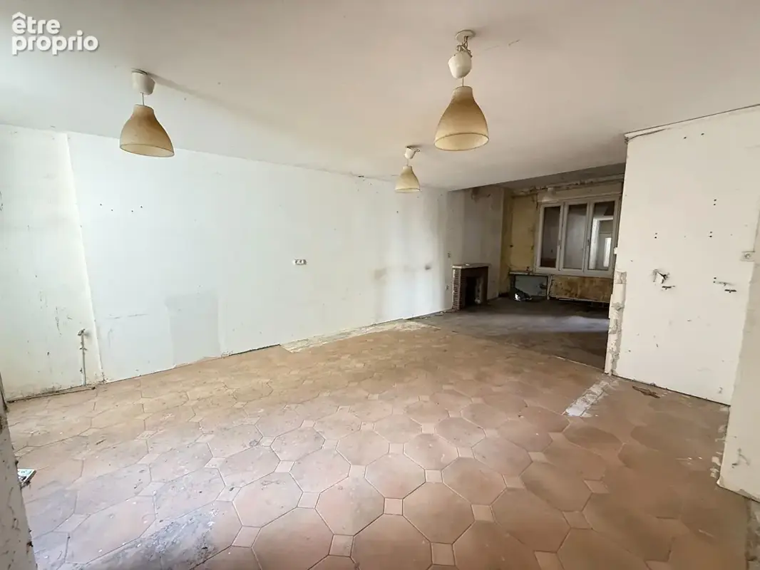 Immeuble Mouzon 150 m2 - photo 3