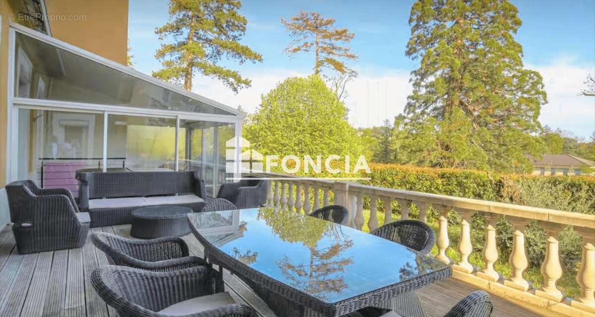 Appartement à FRANCHEVILLE