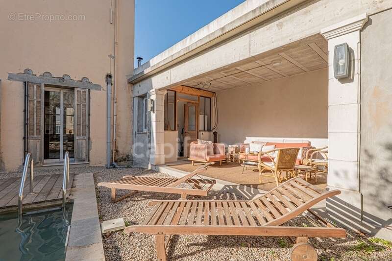 Mougins / à vendre Propriété type MAZET avec dépendance, piscine et garage pour 2 véhicules - photo 27