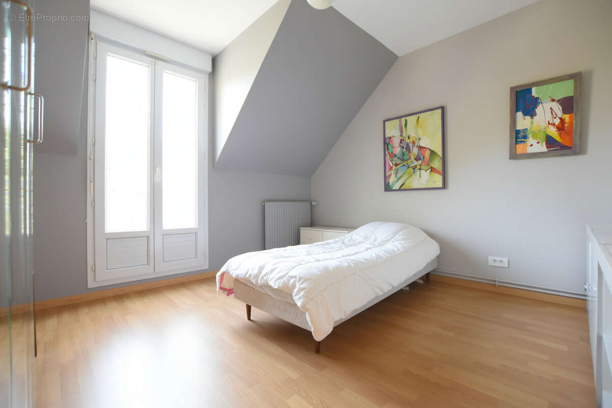 Maison à LEVIS-SAINT-NOM