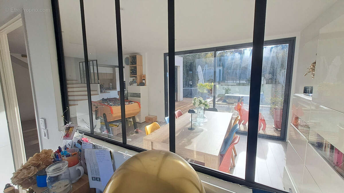 Maison à SAINT-REMY-LES-CHEVREUSE