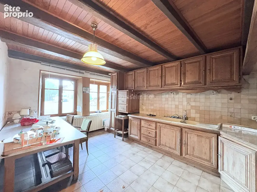 Maison Charmoille 12 pièce(s) 221 m2 - photo 4