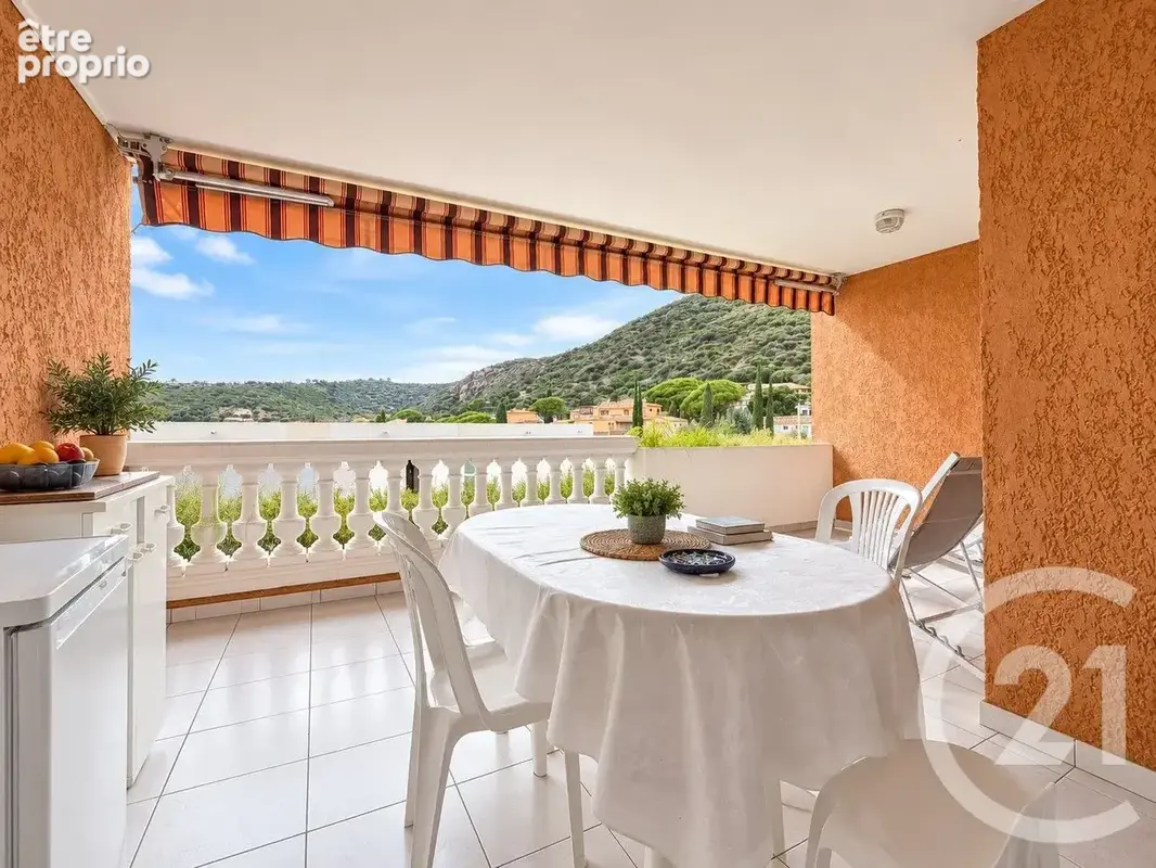 Photo Appartement à Le Lavandou au prix de 372 000€