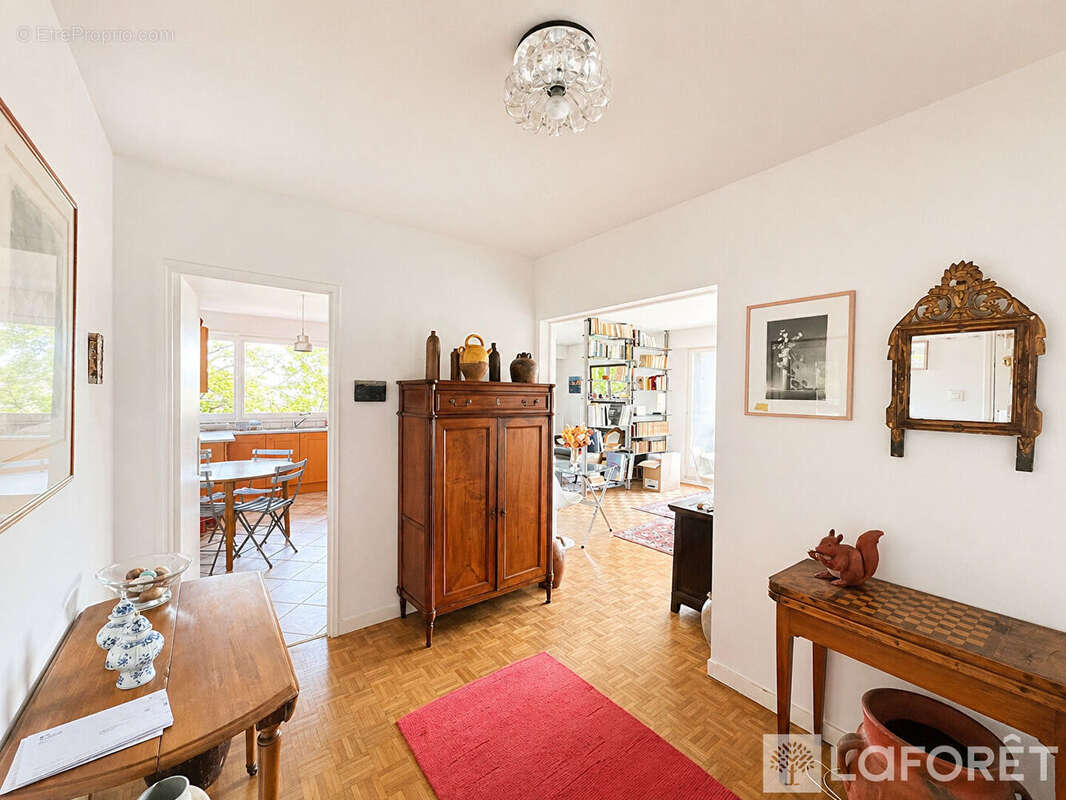 Appartement à SEVRES