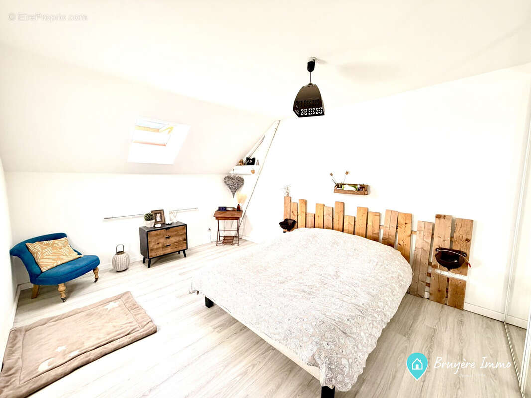 Maison à AMFROIPRET