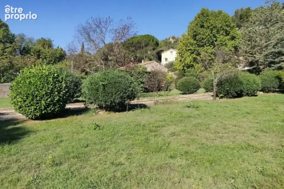 Terrain 453 m² à vendre à La Fare-Les-Oliviers (13580) - photo 2