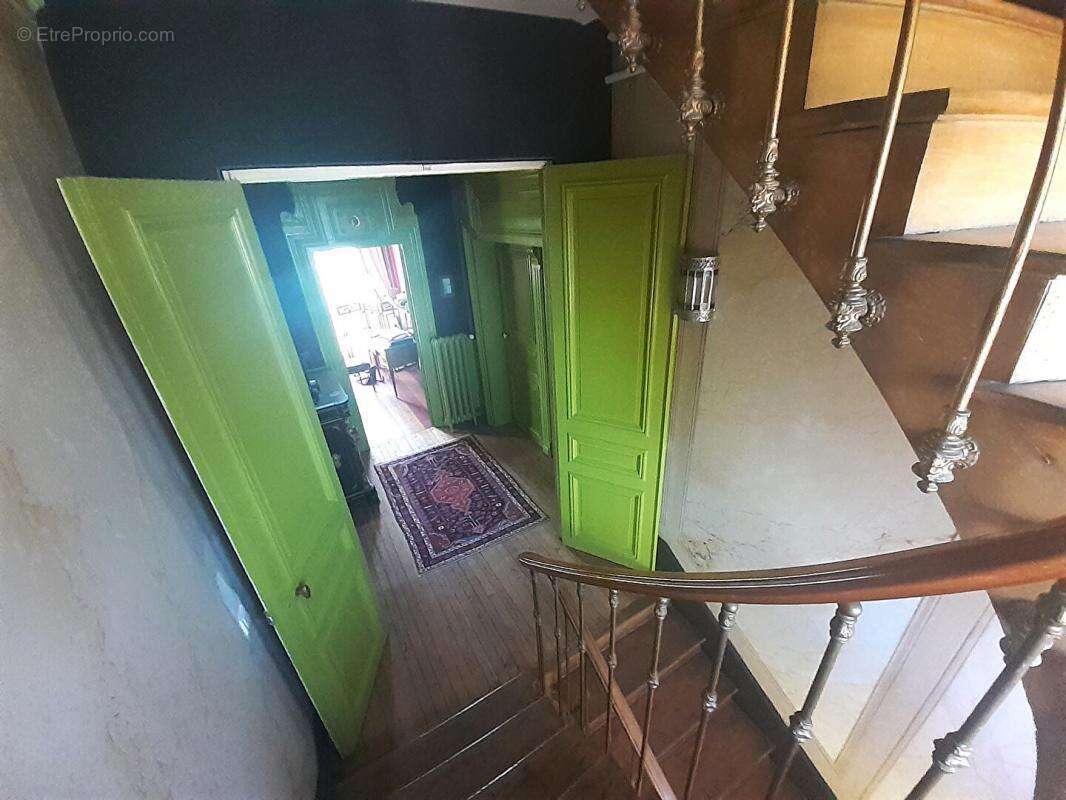 Maison à FERRIERES-EN-BRAY