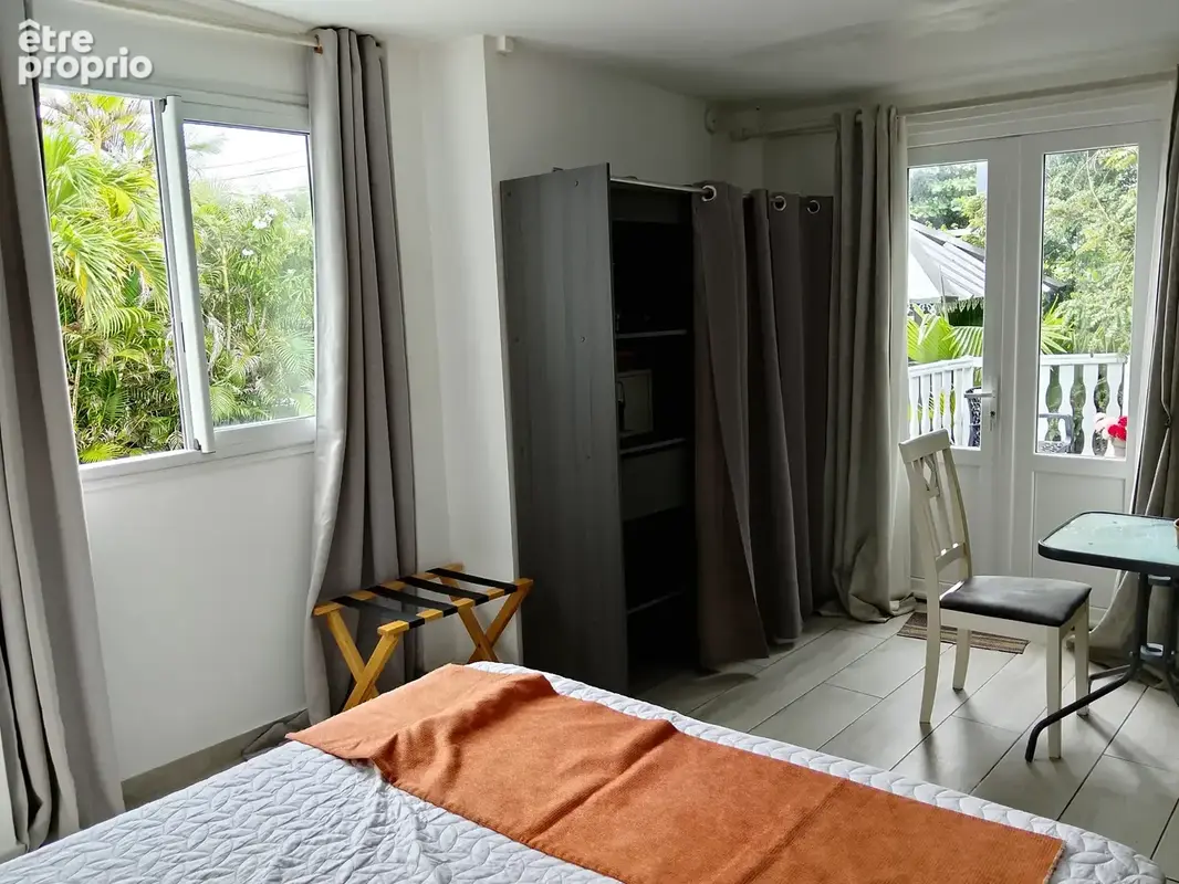 A VENDRE   TERRE-SAINTE Appartement T1/T2 avec piscine - photo 5