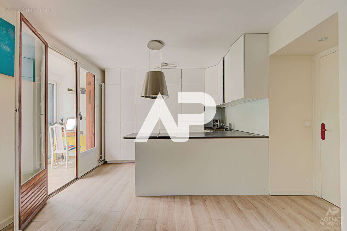 Appartement Rueil Malmaison 2 pièce(s) 60.91m2 - photo 3