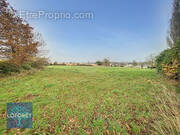 Terrain à COMBOURTILLE