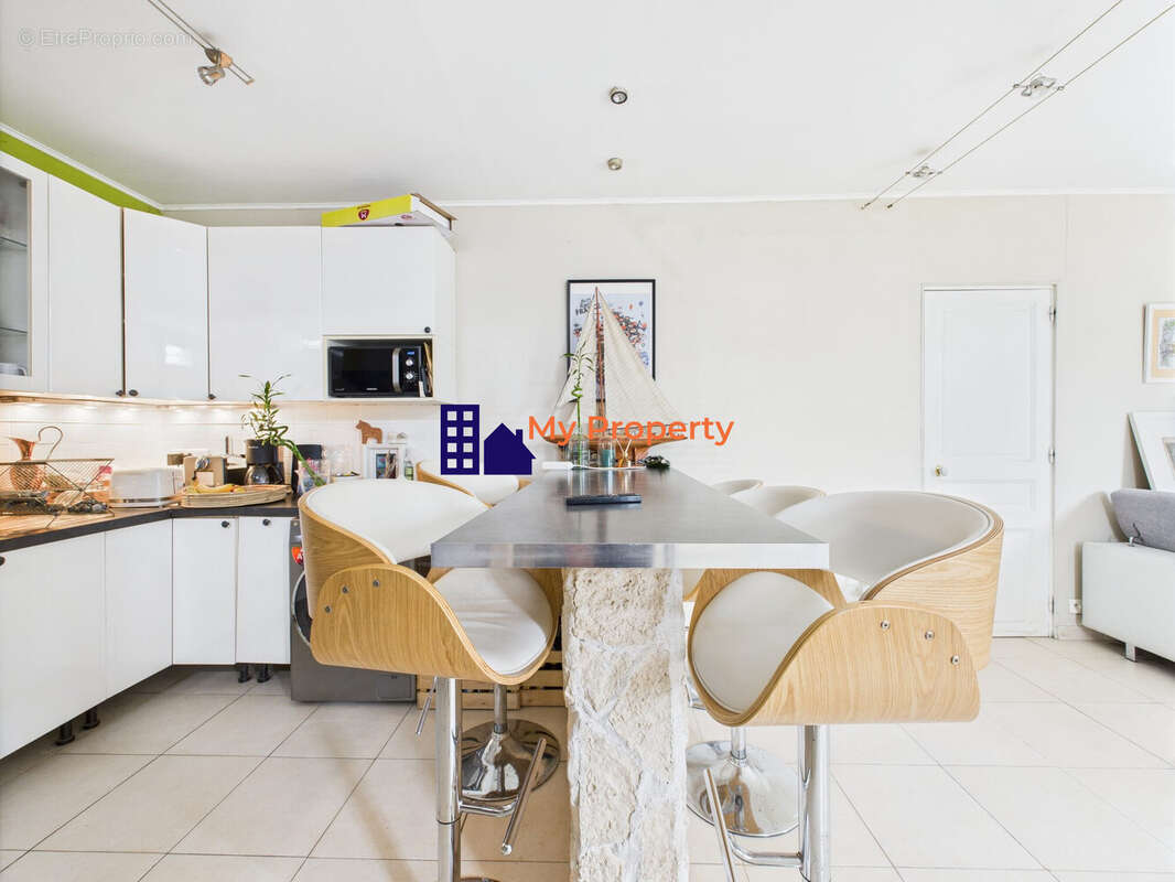 Appartement à HOUILLES