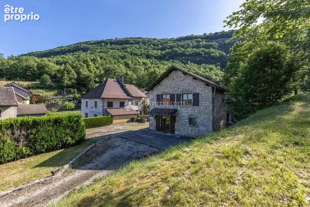 Photo Maison à Marchamp au prix de 199 000€