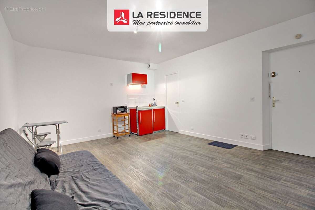 Appartement à LES MUREAUX