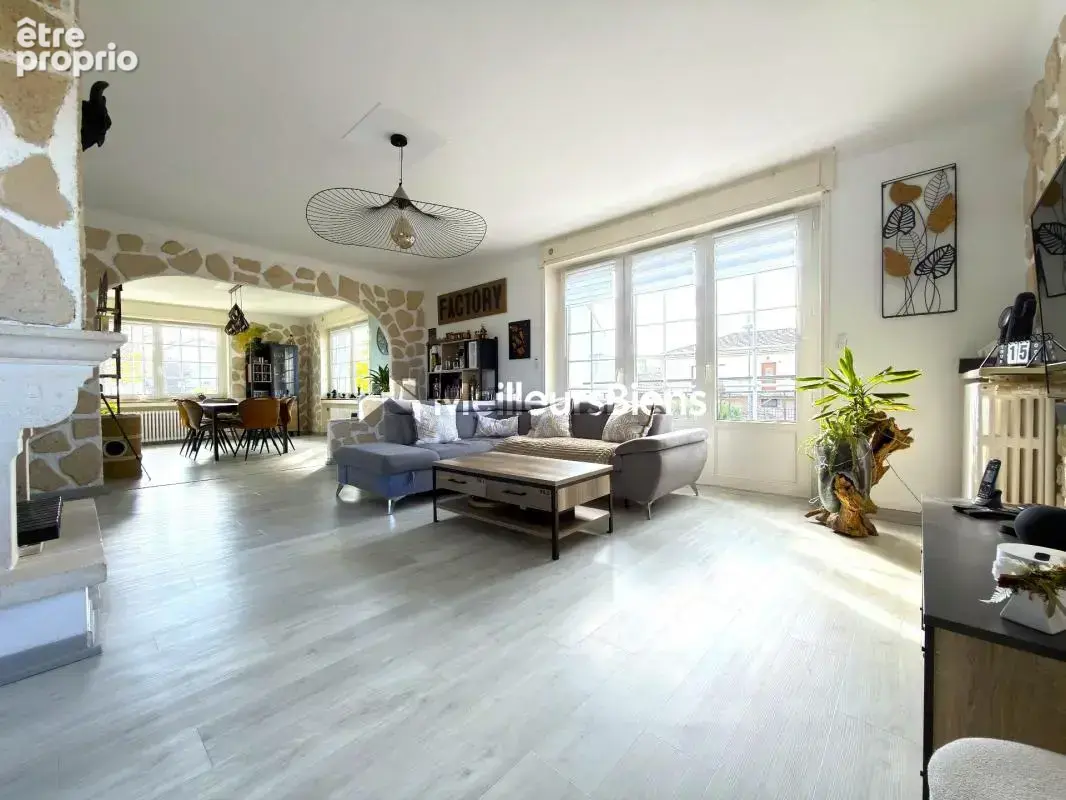 Maison 5 pièces 145 m² à Sainte-Marie-aux-Chênes sur terrain de 1020 m² avec piscine - photo 2