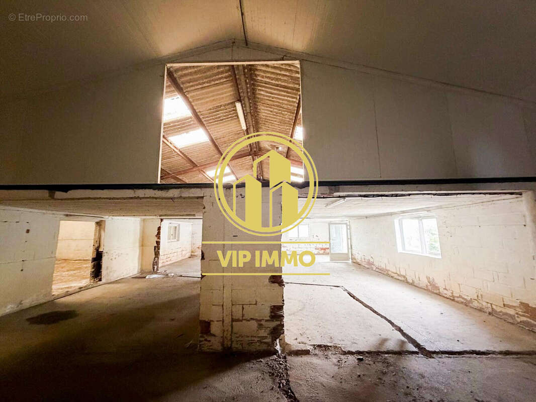 Commerce 240 m² à Marcq-En-Baroeul  - photo 5